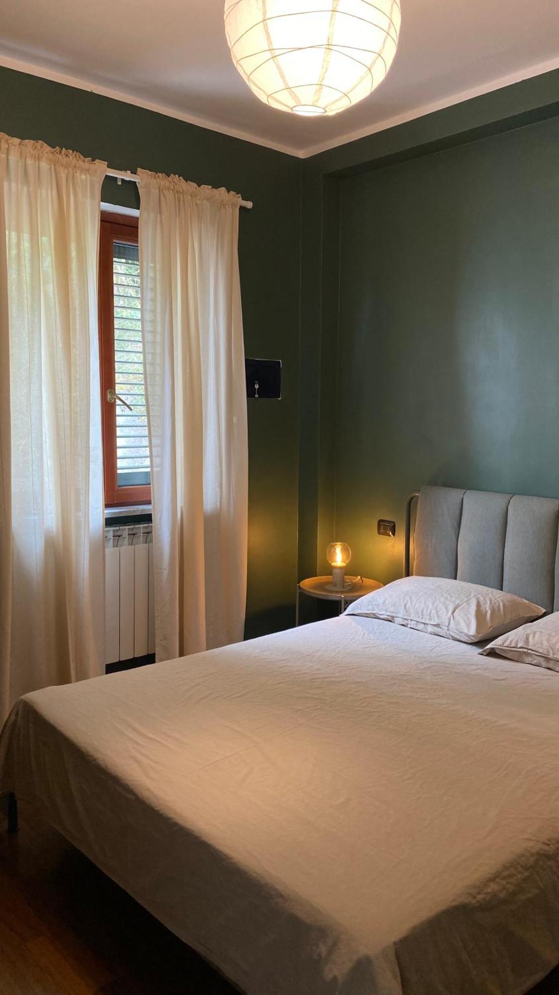Giu Al Porto Apartment Salerno Luaran gambar